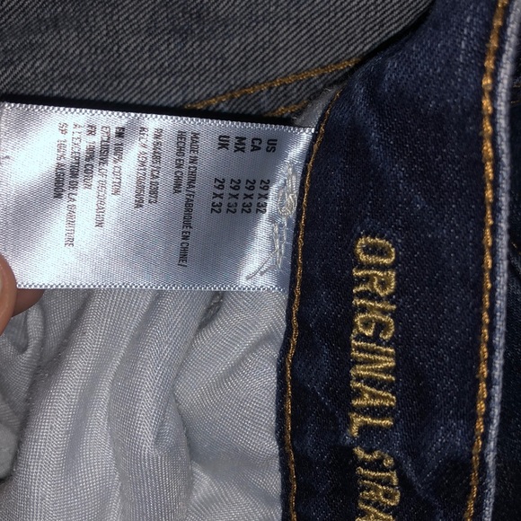 AE Men’s Jeans - Picture 2 of 2
